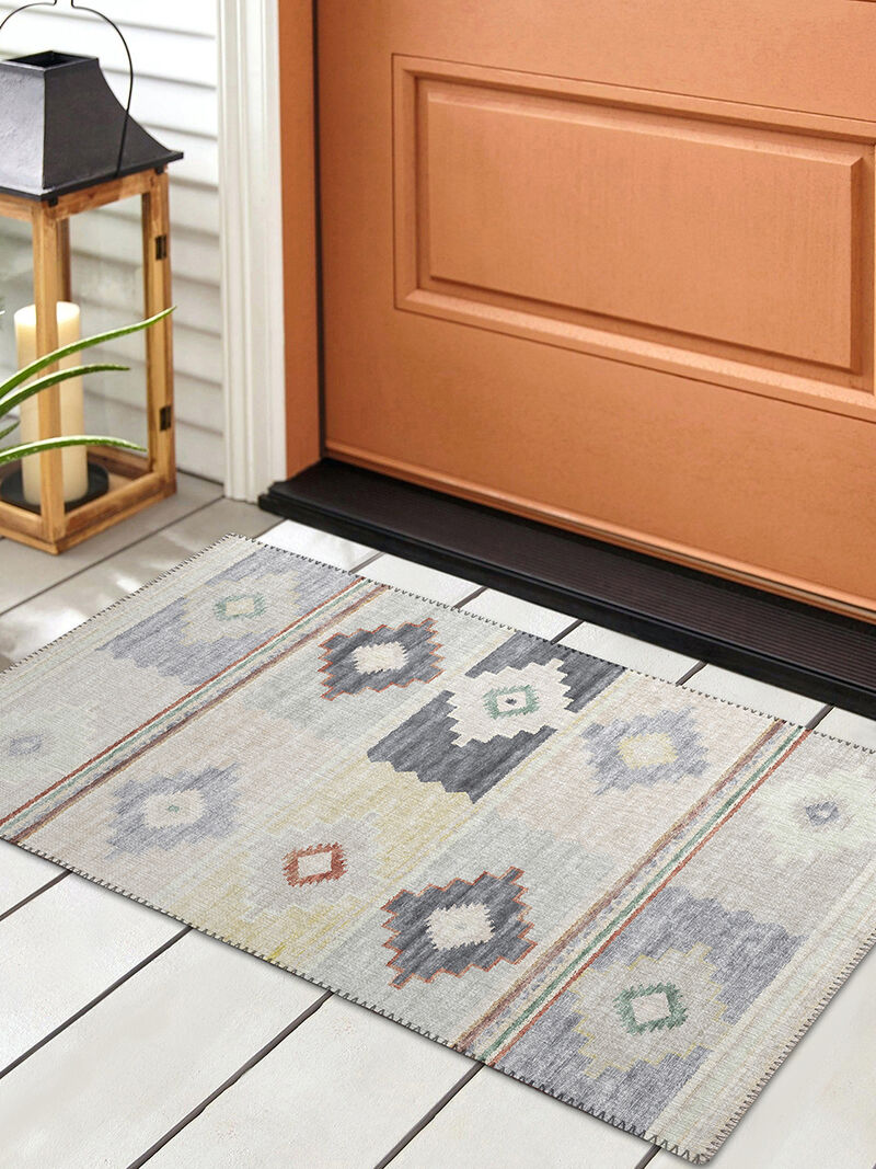 Phoenix PH1 Ivory 20" x 30" Rug