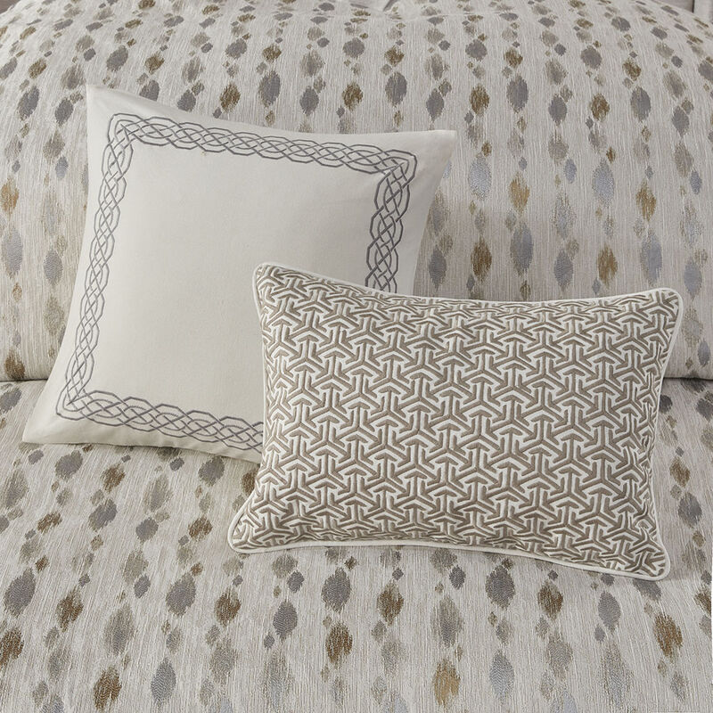 Gracie Mills Nicholson Abstract Jacquard Comforter Set with Decorative Pillows