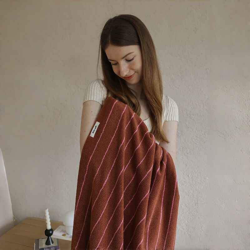 Retro Earthy Pinstripe Cotton  Spa Towel Set of 2 image number 3