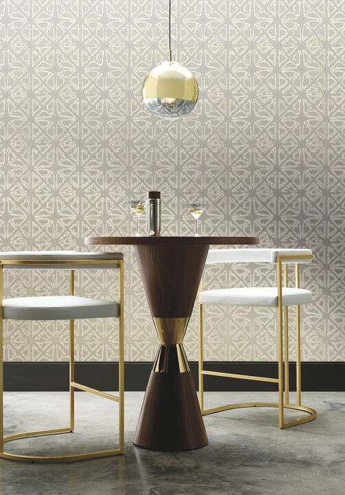 Empire Diamond Silver & Taupe Wallpaper
