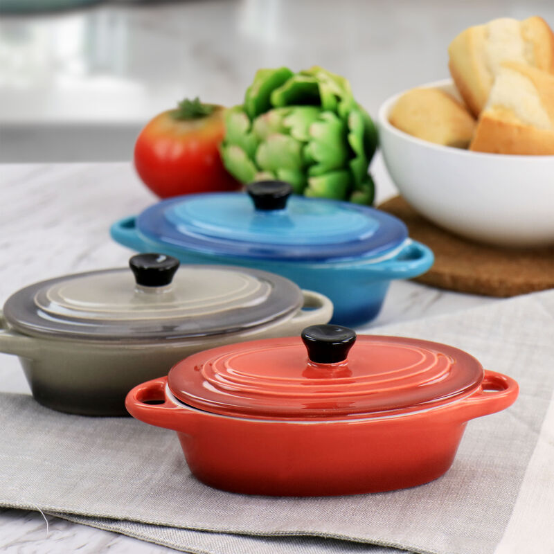Crockpot Wexford 3 Piece 6.7oz Stoneware Mini Oval Casserole Set in Assorted Colors