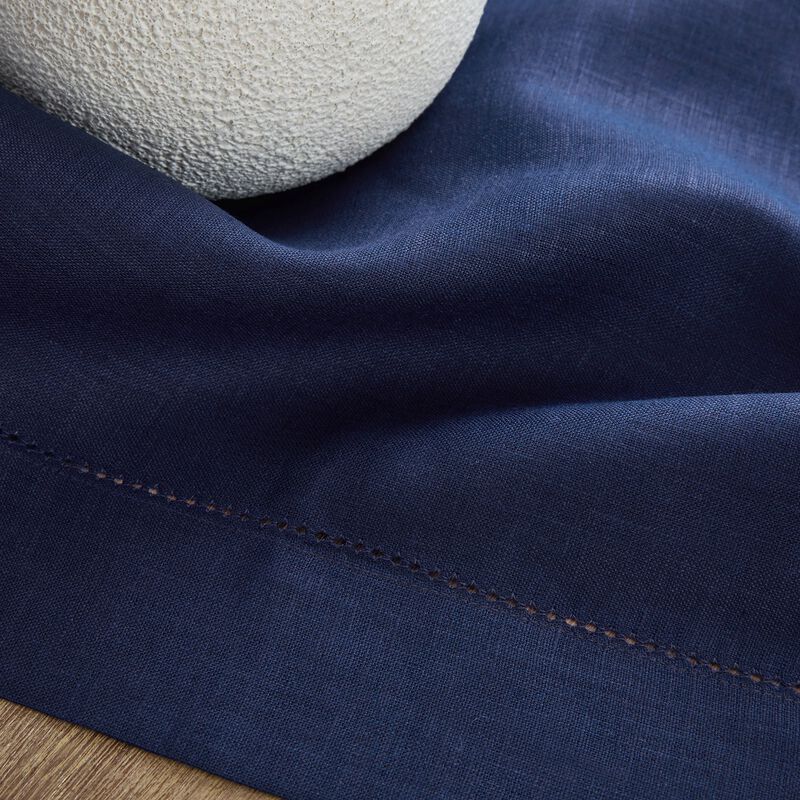 Solino Home Classic Hemstitch 100% Linen Tablecloth &ndash; Handcrafted, Machine Washable, Perfect for Holiday and Everyday Dining