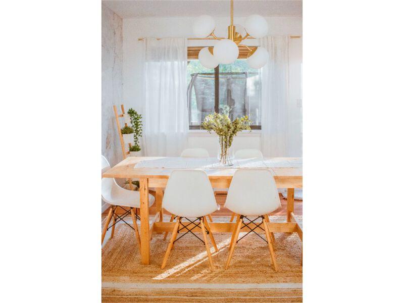 Estee Chandelier image number 5