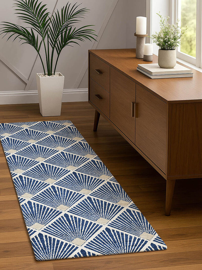 The Reserve TR9 Navy 2'3" x 7'6" Runner Rug