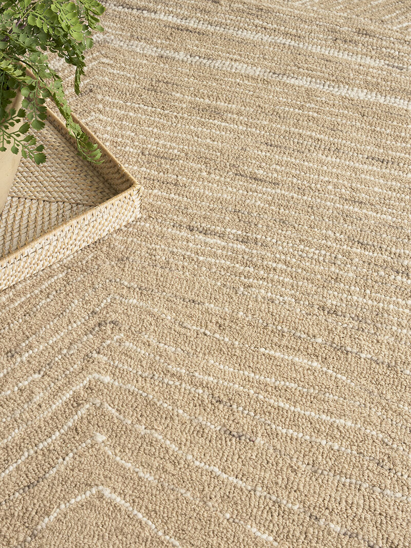 Pure Angles ANG01 Camel 3'9" x 5'9" Rug