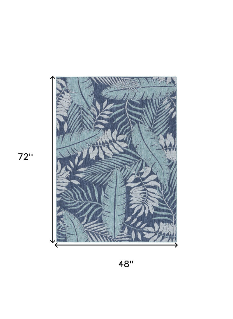 HomeRoots Palm Leaf Indoor Outdoor Area Rug image number 4
