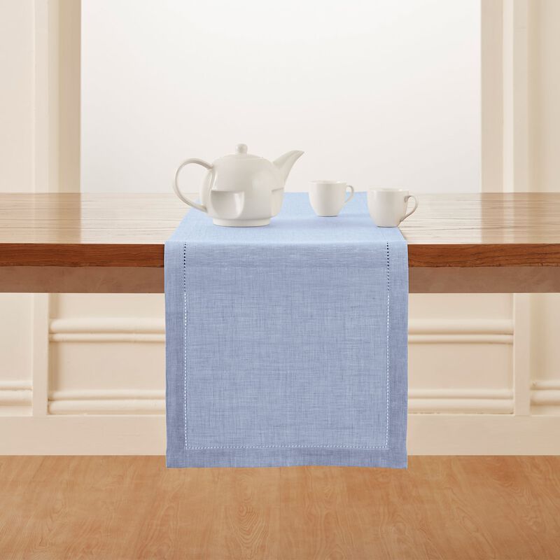 Solino Home Milan 100% Linen Table Runner &ndash; Handcrafted, Machine Washable, Perfect for Holiday and Everyday Dining