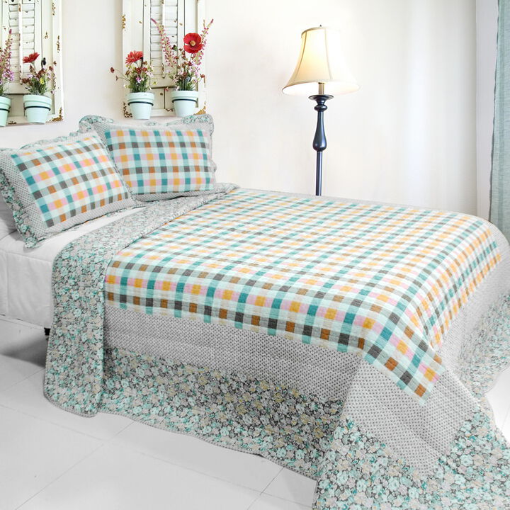 Queen Size 3-Piece Cotton Vermicelli Quilted Printed Quilt Set with Matching Shams