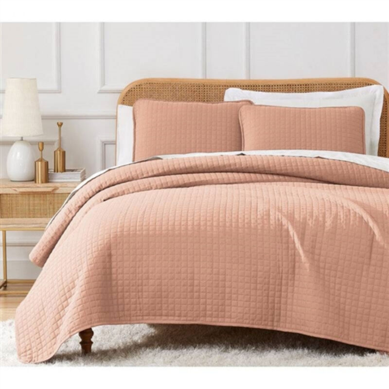 Cozy Blush Lightweight Microfiber Quilt Set – 2-Piece Bedding
