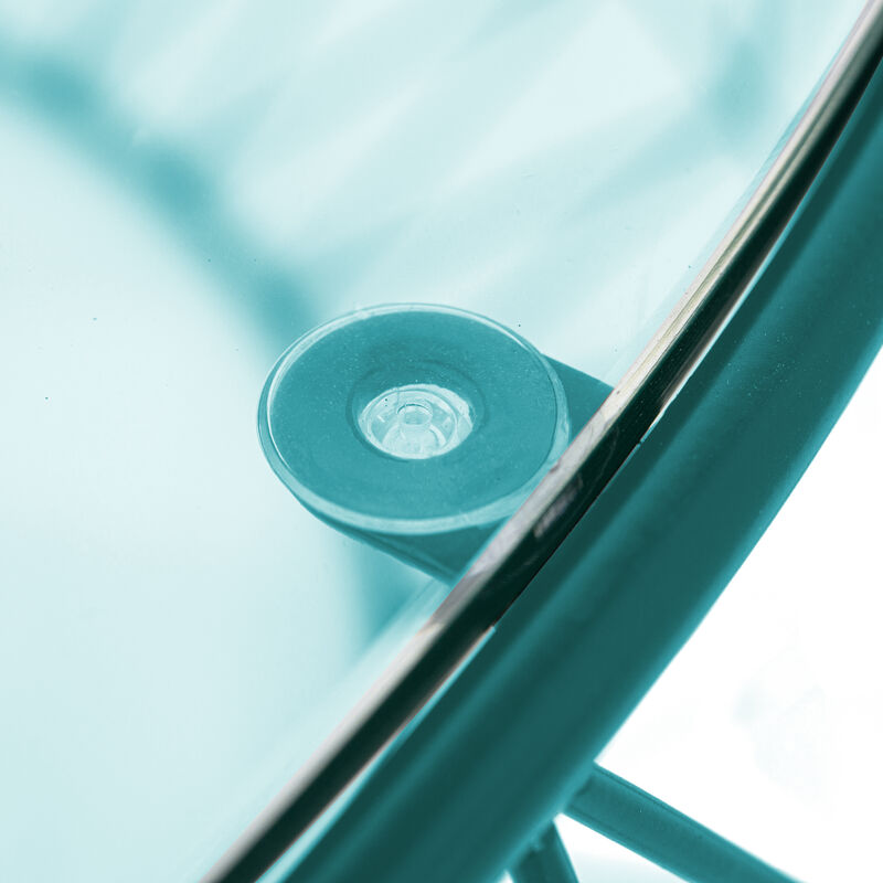 LeisureMod Malibu 39" Octagon End Table with Glass Top