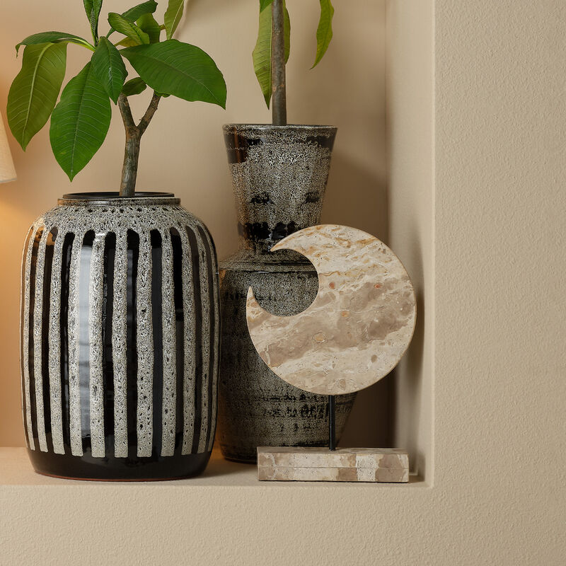 Crescent Marble Stand