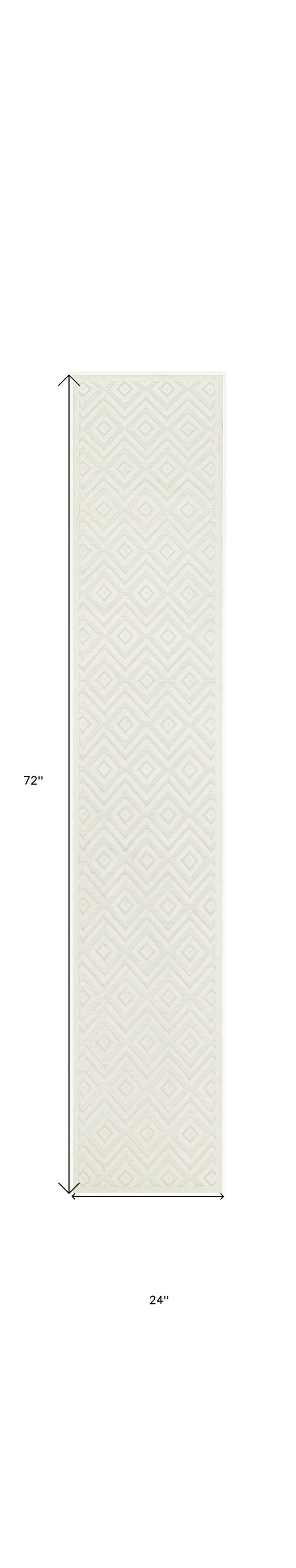 HomeRoots 6' Ivory And White Geometric Indoor Outdoor Area Rug image number 2