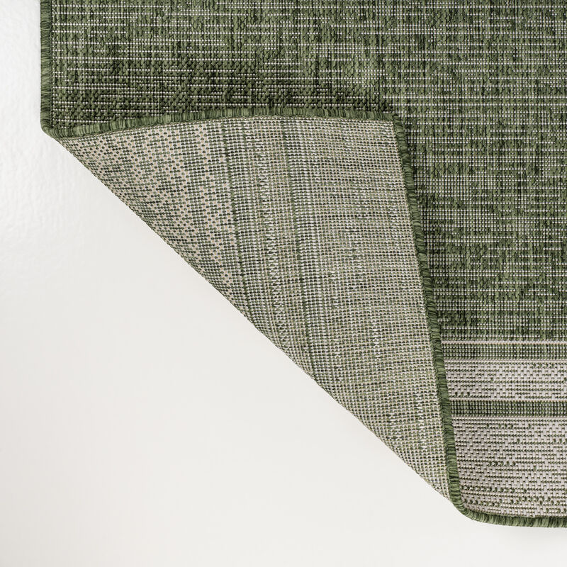 Alda Modern Minimalist Mingled Solid Indoor/Outdoor Area Rug