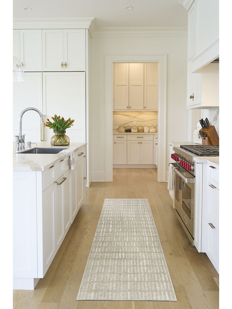 Modern Comfort MNC03 Gray/Ivory 2'2" x 10' Rug