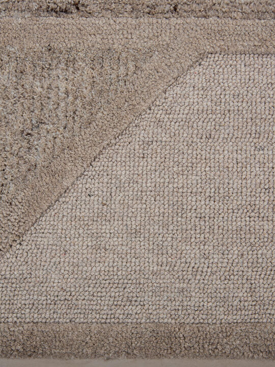 Lofton A07211 Gray 5' x 7'6" Rug