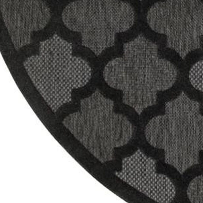 HomeRoots Round Trellis Indoor Outdoor Area Rug image number 2