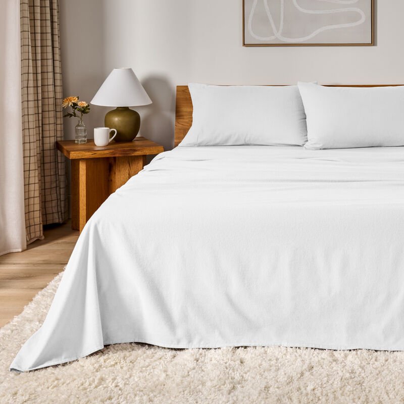Soft & Cozy 100% Cotton Flannel Sheet Set image number 3