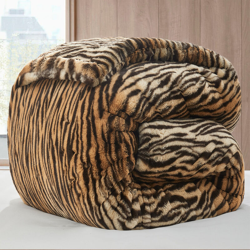 There's a Bengal in My Bed - Coma Inducer� Oversized Comforter Set