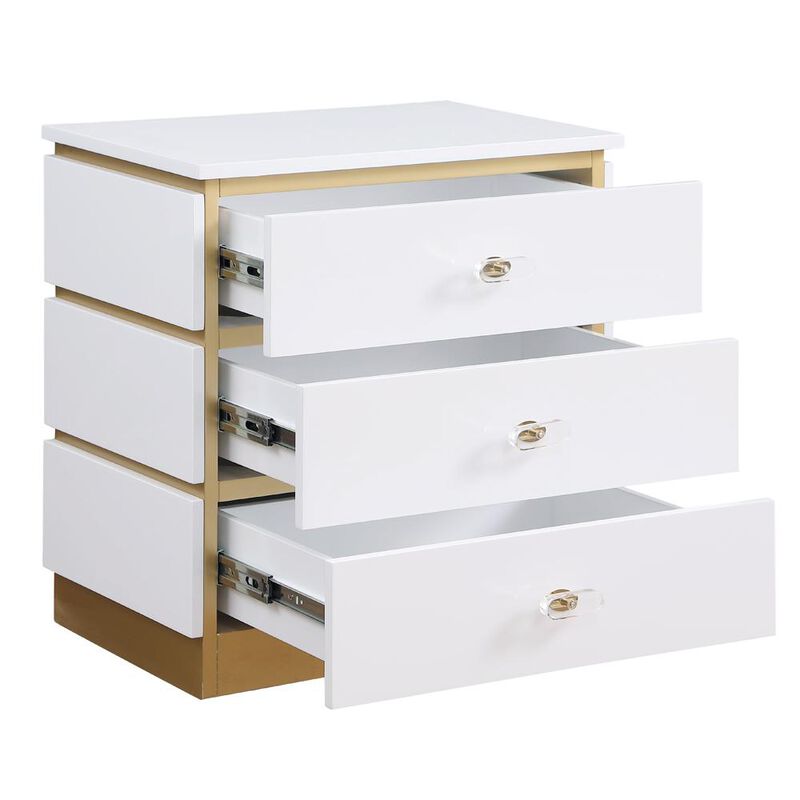 Best Master Furniture Tambert White Lacquered Side Table with Gold Accents