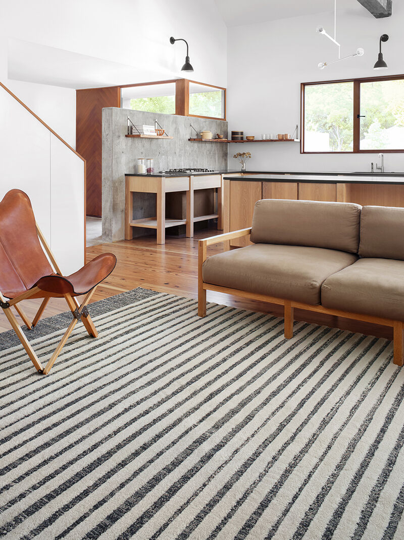 Hagen HAG01 White/Ocean 3'7" x 5'7" Rug