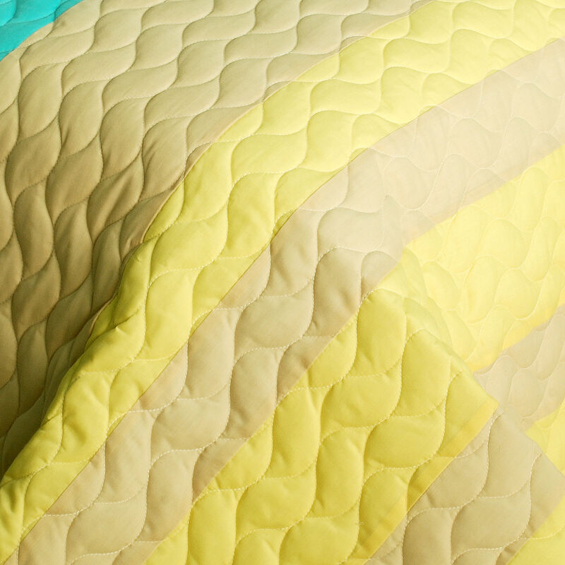 3PC Queen Patchwork Quilt Set Soft Lightweight Decorative Bed Cover Set image number 2