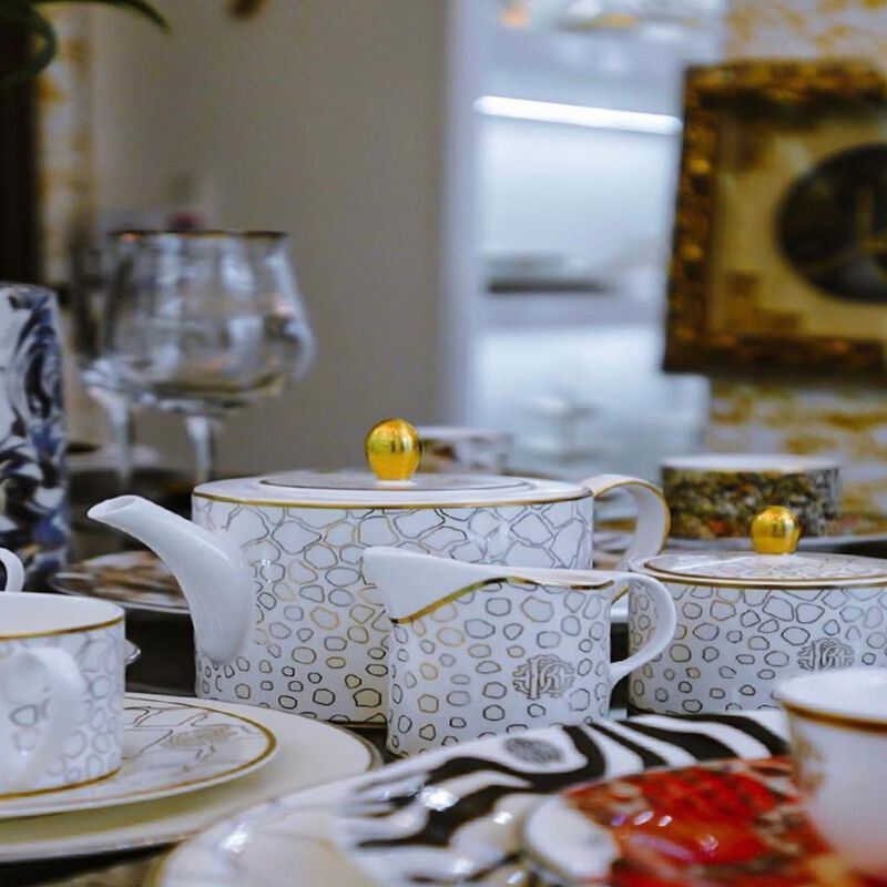 Tea Cup & Saucer GIRAFFE Set of 2 in Luxury Box diam. 3.3", H 2.3", cap. 7.5 oz, Saucer diam. 6" image number 2