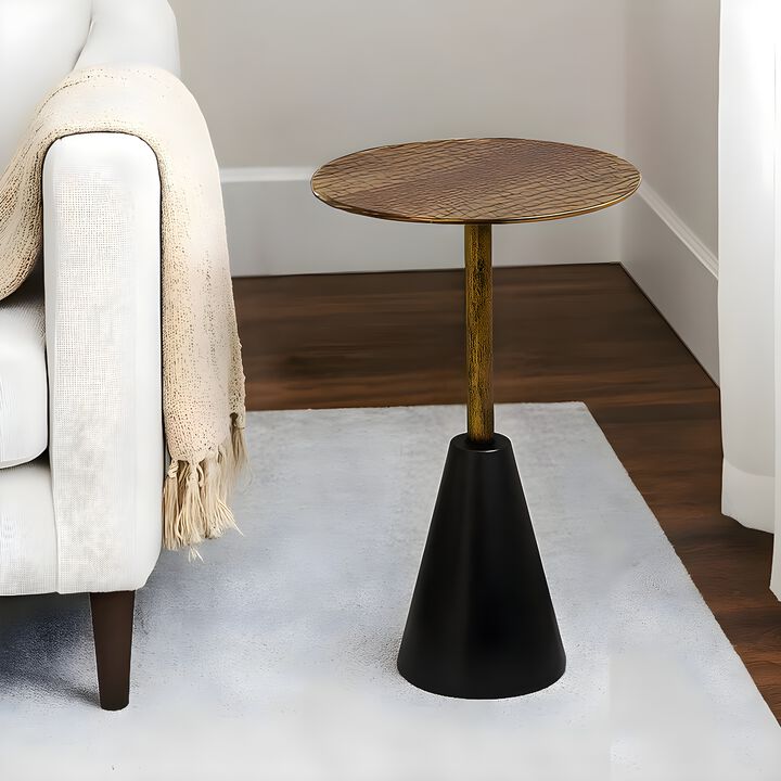 Zavra 21.5" Side End Drink Table | Aluminum Cast Craftmanship I Antique Brass with Crocodile Pattern