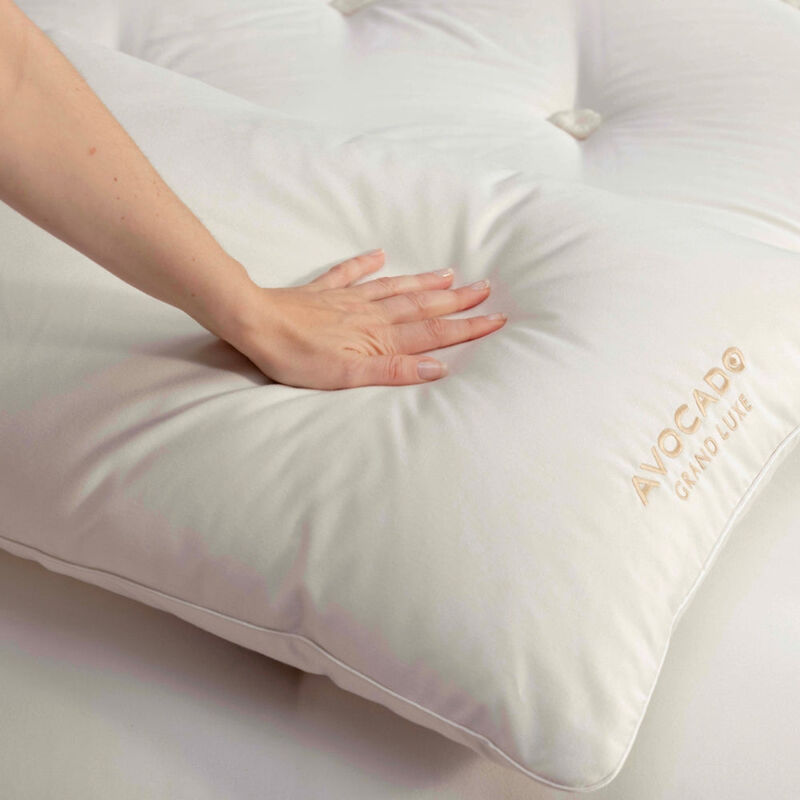 Grand Luxe King Pillow image number 4