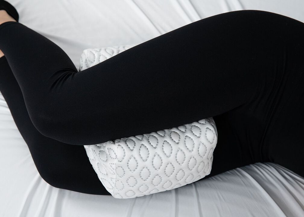 Bedgear, Llc.||Knee Pillow|Mattress Co Pillows & Sheets