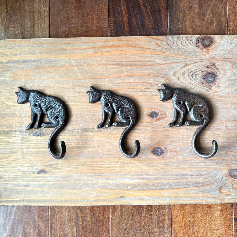 Set Of 3 Cast Iron Cat Wall Hooks Aged Brown Rustic 65 In Decorative image number 6