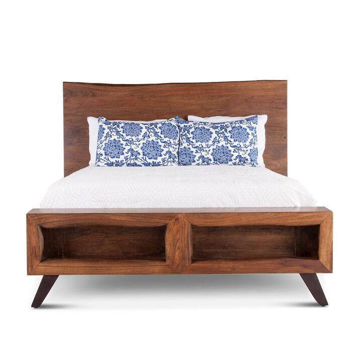 World Interiors Nottingham Queen Bed in Walnut Finish
