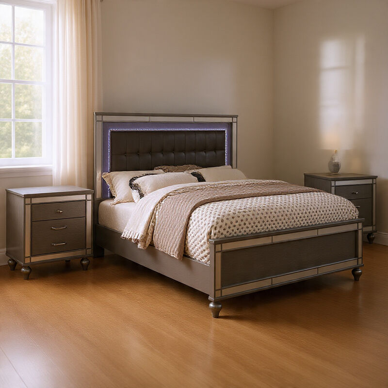 Queen Bedroom Set, Silver Wood, 3 Piece Set with 2 Nightstands image number 8