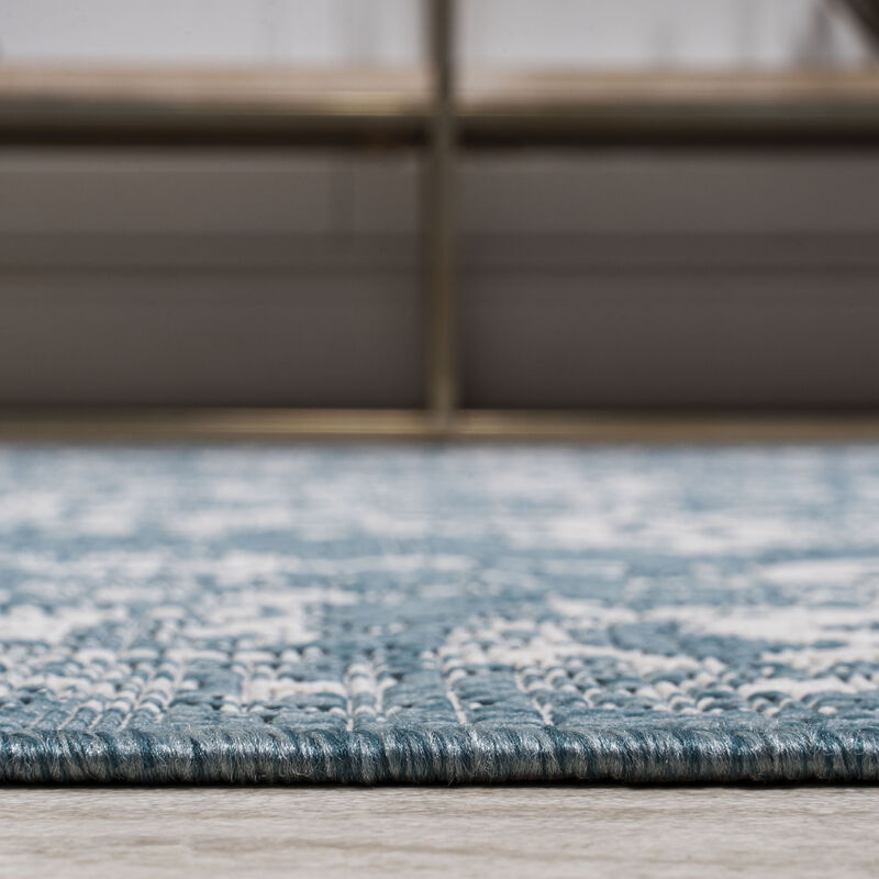 Galon Filigree Indoor/Outdoor Area Rug