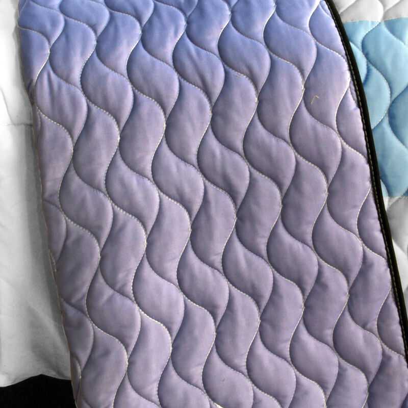 Vermicelli-Quilted Patchwork Quilt Set 3-Piece with Matching Pillow Shams image number 4