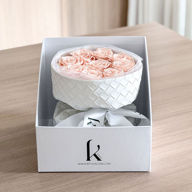 Leather Bouquet with Preserved Roses image number 2