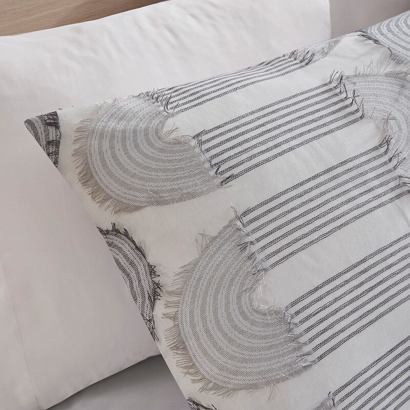 Gracie Mills Jermaine Luxurious Harmony: Clip Jacquard Comforter Set image number 3
