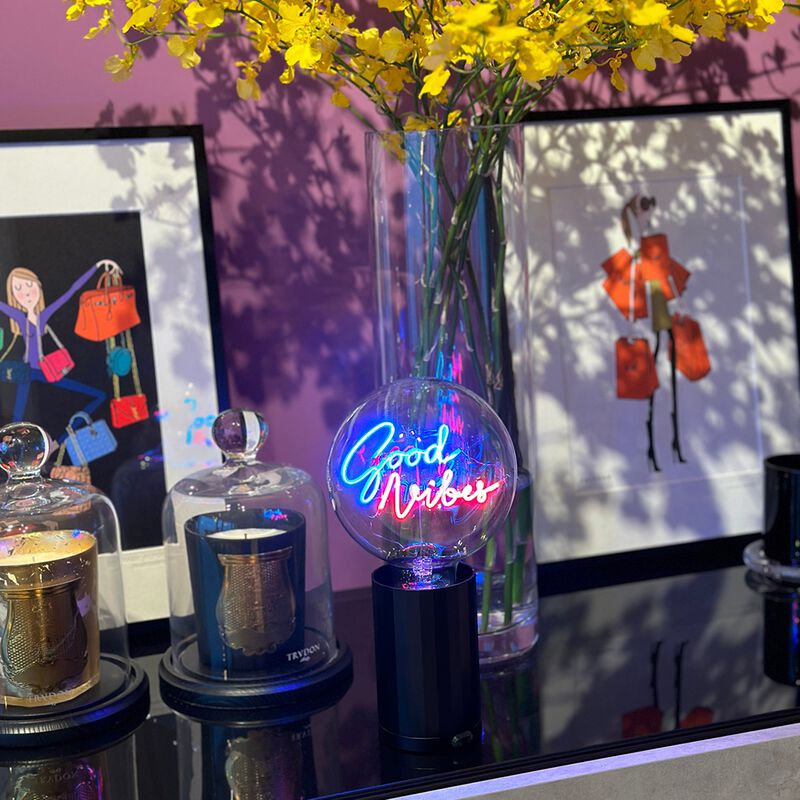 Bulb GOOD VIBES Blue/ Red with Base Table Lamp PORTABLE Rose Gold image number 3