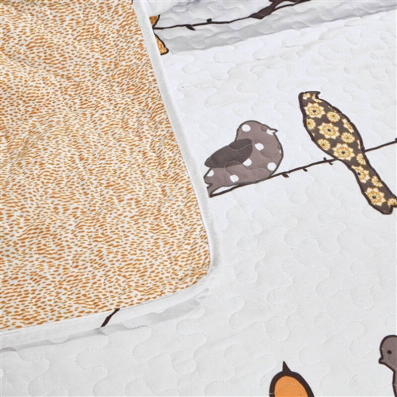 7-Piece Floral Birds on Wire Quilt Set – Lightweight and Elegant