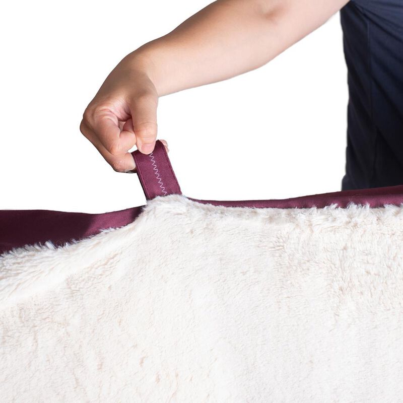 Armarkat Double Extra Large Pet Bed Mat With Poly Fill Cushion, In Ivory & Burgundy