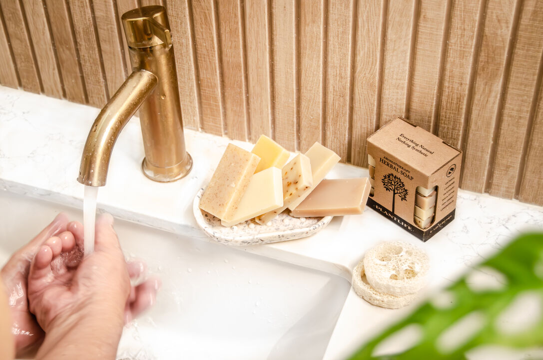 Plantlife Gift Set Herbal Soap Sampler