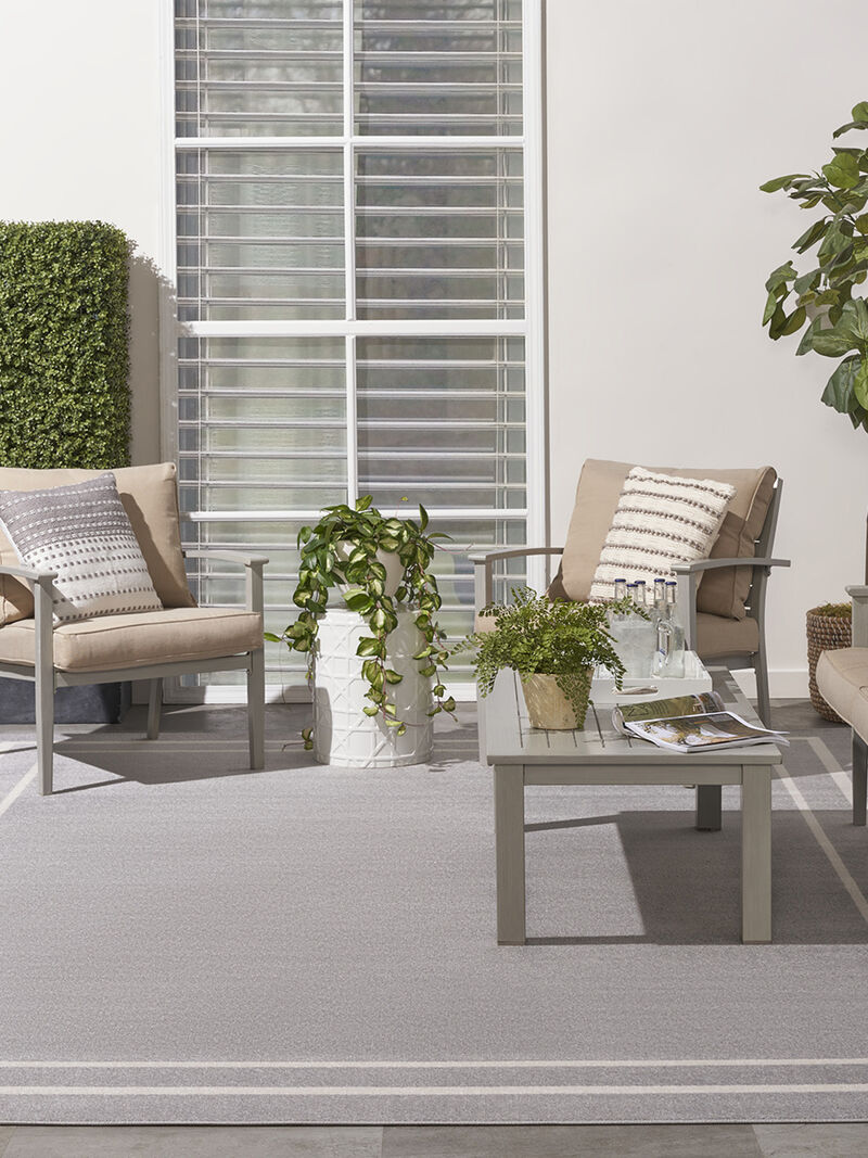 Nourison Essentials NRE02 Gray/Ivory 8' x 10' Rug