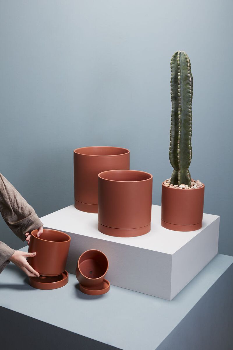 Katy Indoor Ceramic Pot Ochre image number 3