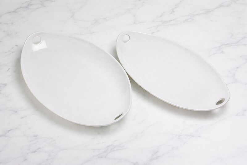 Euro Ceramica Euro Essential Classic Lisbon White Large Oval Platter, Crafted in Portugal image number 0