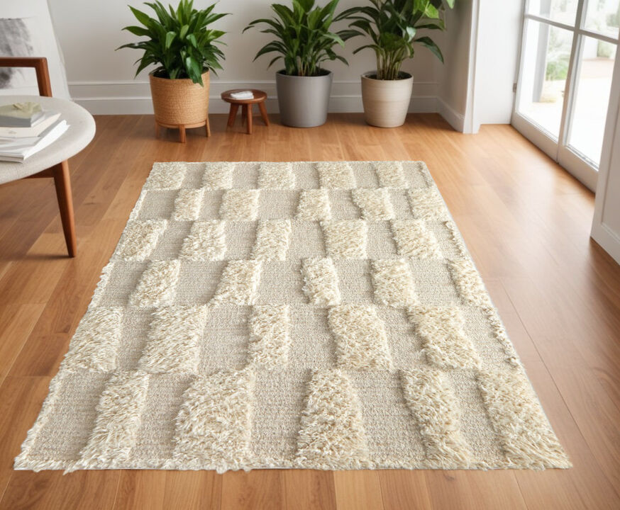 HomeRoots Wool Geometric Hand Woven Area Rug