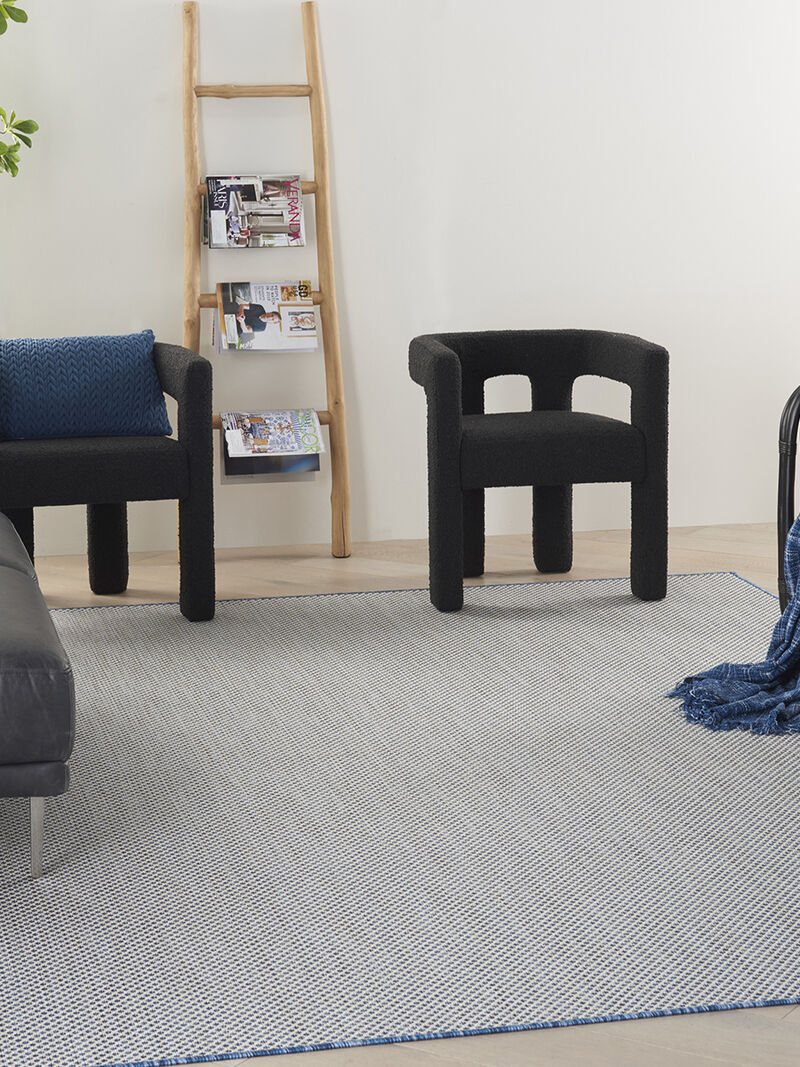 Courtyard COU01 Ivory/Blue 10' x 14' Rug