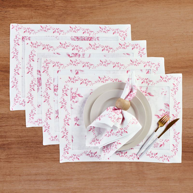 Solino Home Jolie Fleur 100% Linen Placemats &ndash; Set of 4, 14 x 19 in, Machine Washable, Holiday and Everyday Dining