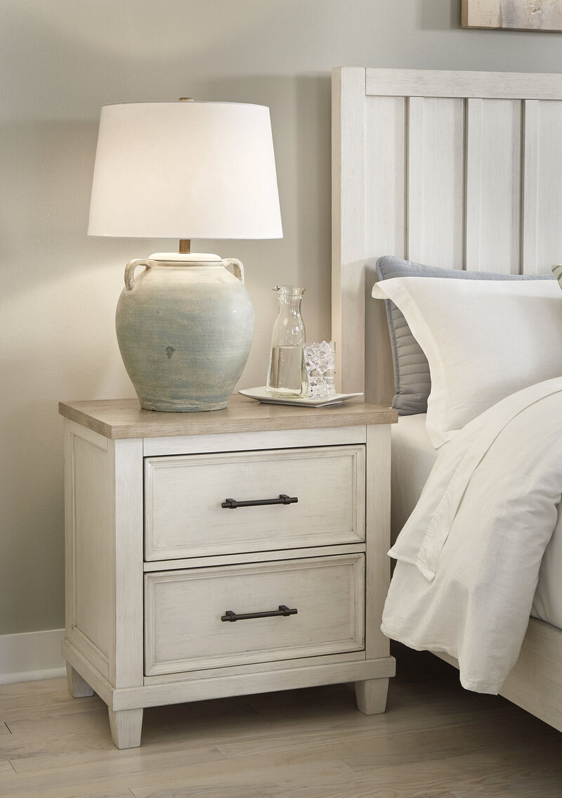 Shaybrock Nightstand image number 1