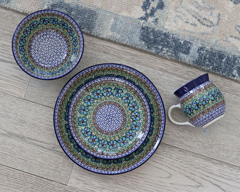 Blue Rose Polish Pottery Athena 16 Piece Dinner Set