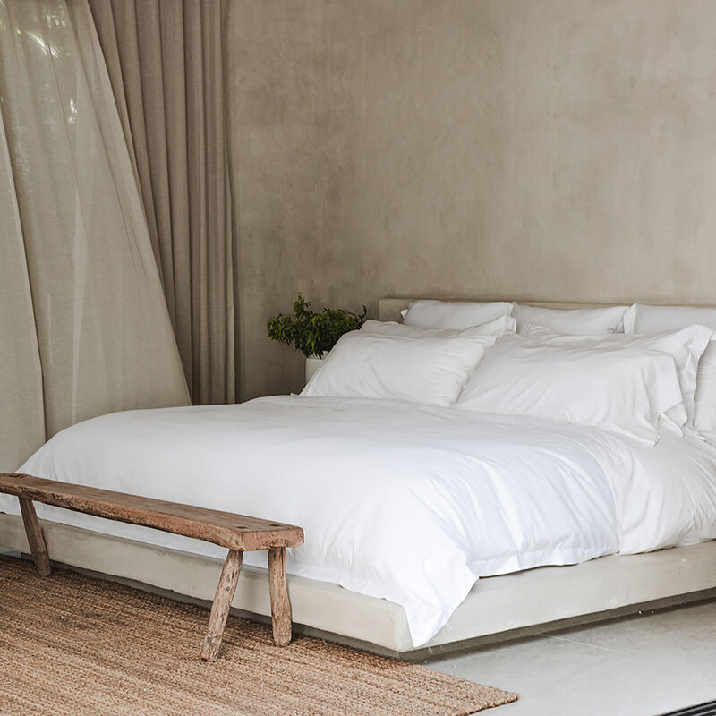 Classic 4-Piece Organic Cotton Sheet Set image number 4