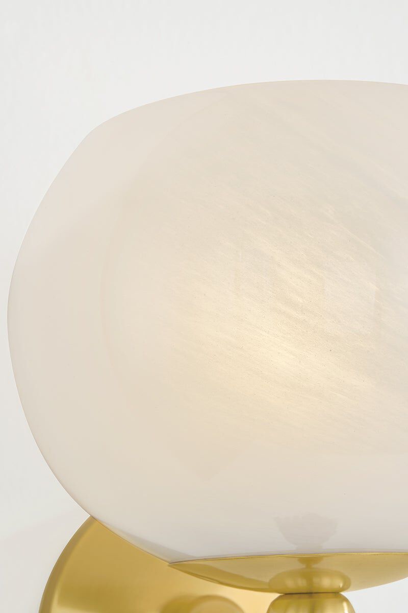 Niya Wall Sconce image number 3